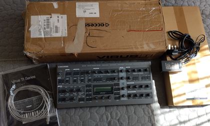 Access-Virus TI desktop (& rackmount kit)